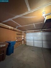 105 Via Cabrera Ln in Martinez, CA - Building Photo - Building Photo