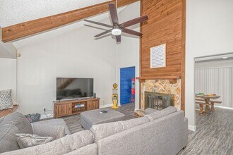 430 Grail Ct in Tallahassee, FL - Building Photo - Building Photo