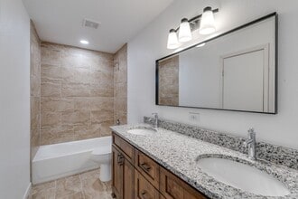 105 Elm St in Cibolo, TX - Building Photo - Building Photo