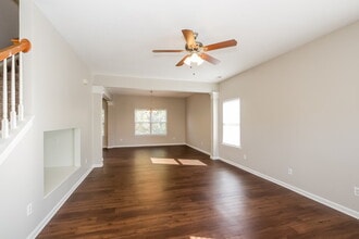 15419 Chowning Tavern Ln in Charlotte, NC - Building Photo - Building Photo