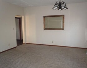 180 Smola Ln in Glen Carbon, IL - Building Photo - Building Photo