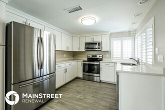 15816 N 25th Ave in Phoenix, AZ - Building Photo - Building Photo