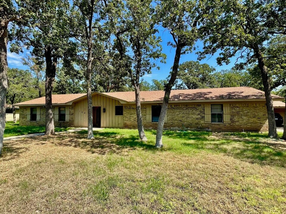 108 Oak Forest Dr in Waco, TX - Building Photo