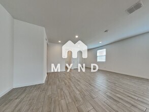 9513 W Turney Ave in Phoenix, AZ - Building Photo - Building Photo