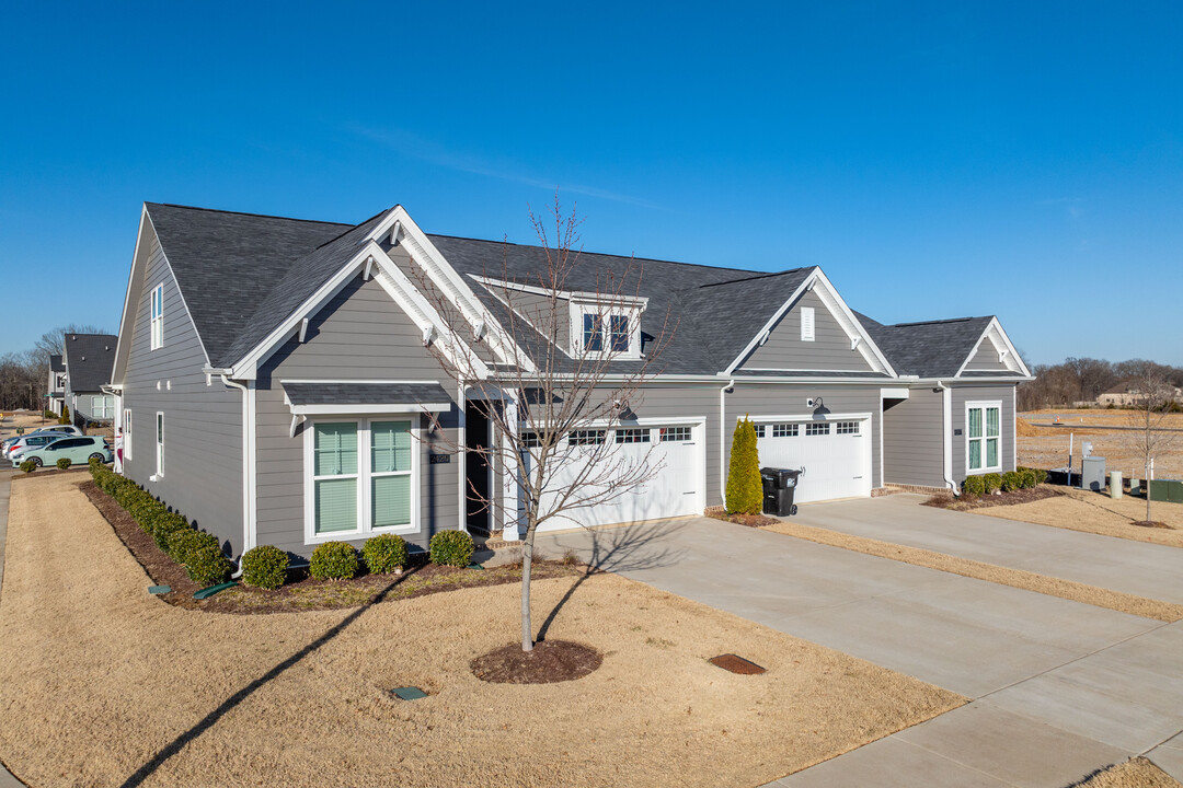 Gardens of Three Rivers in Murfreesboro, TN - Building Photo