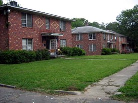 418 Wyandotte Apartments