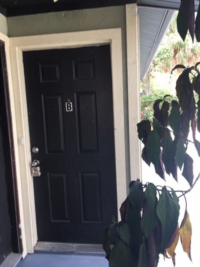 5324 Desoto Pl in Sarasota, FL - Building Photo - Building Photo