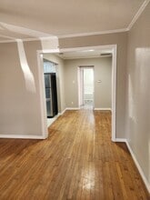 5813 Vickery Blvd in Dallas, TX - Building Photo - Building Photo