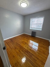 68 Elmwood Ave, Unit C in East Orange, NJ - Building Photo - Building Photo