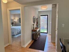 980 Sutton Ct in Charlottesville, VA - Building Photo - Building Photo