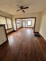 2057 Catalpa Dr, Unit 2057 Catalpa Dr in Dayton, OH - Building Photo
