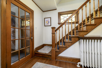 291 Delavan Ave in Greenwich, CT - Building Photo - Building Photo