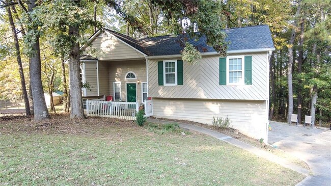 property at 324 King James Dr