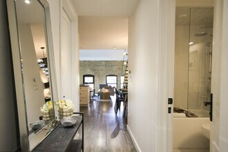 31 Powerhouse St in Toronto, ON - Building Photo - Building Photo