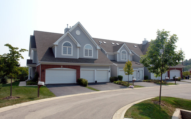 Ethan's Glen Townhome Community in Palatine, IL - Building Photo - Building Photo