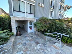 8263 Camino Del Oro in San Diego, CA - Building Photo