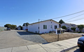 112 Atkinson Ln in Watsonville, CA - Building Photo - Building Photo