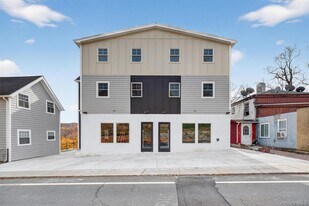 99 Main St in Brewster, NY - Building Photo