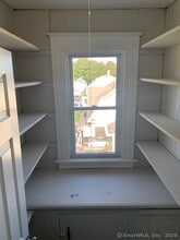 30 Cottage St in Bristol, CT - Building Photo - Building Photo