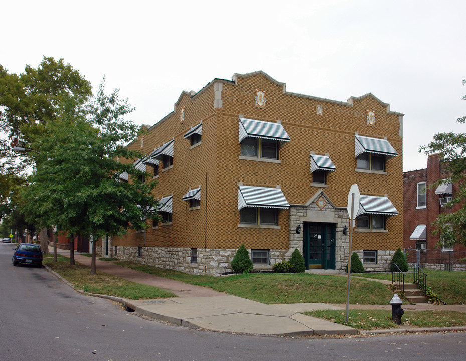 4065 Humphrey St in St. Louis, MO - Building Photo