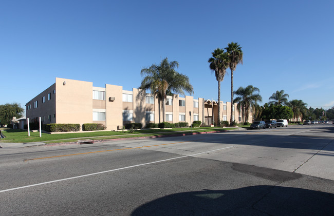 Rose Terrace Apartments in Whittier, CA - Building Photo - Building Photo