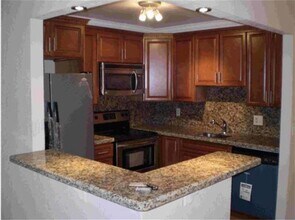 166 Valencia Dr in Delray Beach, FL - Building Photo - Building Photo