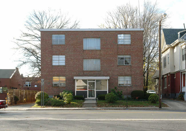 7 Sisson Ave in Hartford, CT - Building Photo - Building Photo