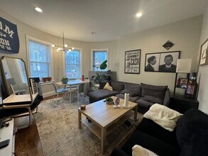 8 Darling St, Unit 92-1 in Boston, MA - Building Photo - Building Photo