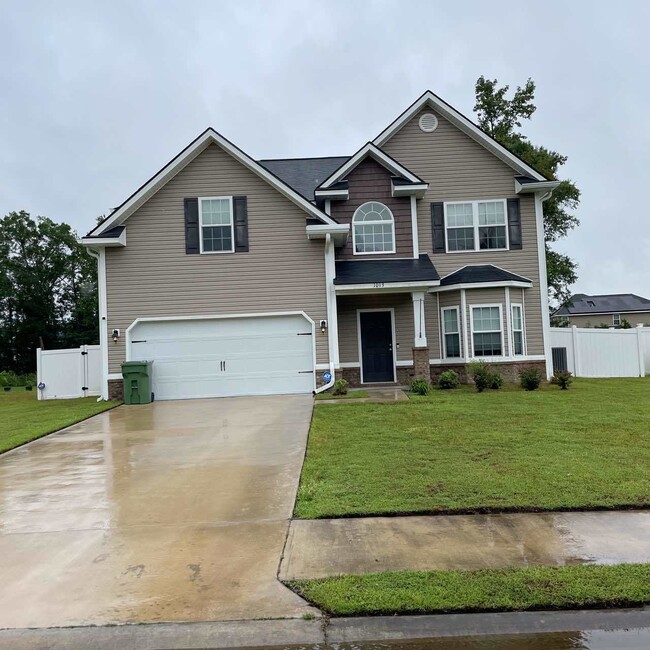 property at 1013 Meredith Ln