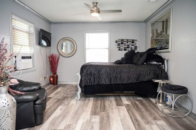 1015-1011 11th St in Galveston, TX - Building Photo - Building Photo