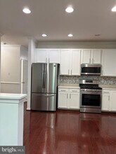 1914 Meadowgate Ct in Woodlawn, MD - Building Photo - Building Photo