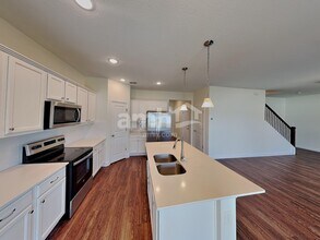 815 Heavenly Dr in St. Cloud, FL - Building Photo - Building Photo