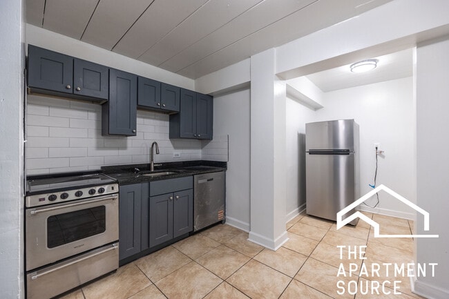 property at 1360 W Touhy Ave