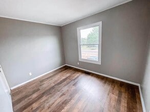 25 N Pearce St in Gwinn, MI - Building Photo - Building Photo