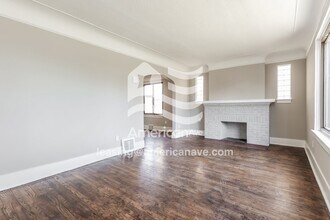 6155 Yorkshire Rd in Detroit, MI - Building Photo - Building Photo