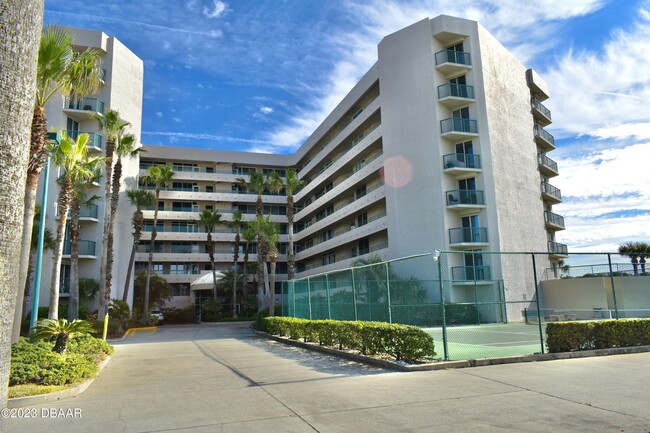 4575 S Atlantic Ave in Port Orange, FL - Building Photo - Building Photo