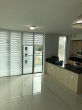 79 SW 12th St, Unit 1106-S in Miami, FL - Building Photo - Building Photo