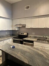 501 S Moody Ave in Tampa, FL - Building Photo - Building Photo