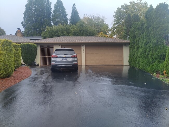 1301 Marshall Drive Southeast, Unit Ziggy in Salem, OR - Building Photo - Building Photo