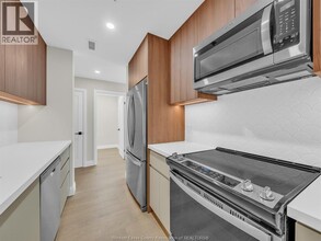 11646 Tecumseh Rd E in Windsor, ON - Building Photo - Building Photo