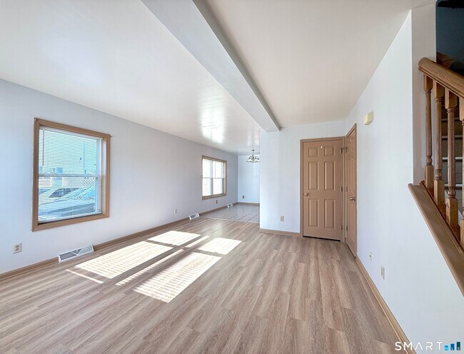 209 Hamilton St in Bridgeport, CT - Building Photo - Building Photo