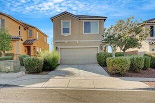 985 Pebble Lake St in Henderson, NV - Building Photo