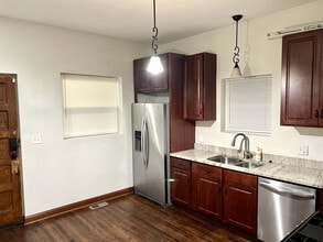 4116 W Cermak Rd in Chicago, IL - Building Photo - Building Photo