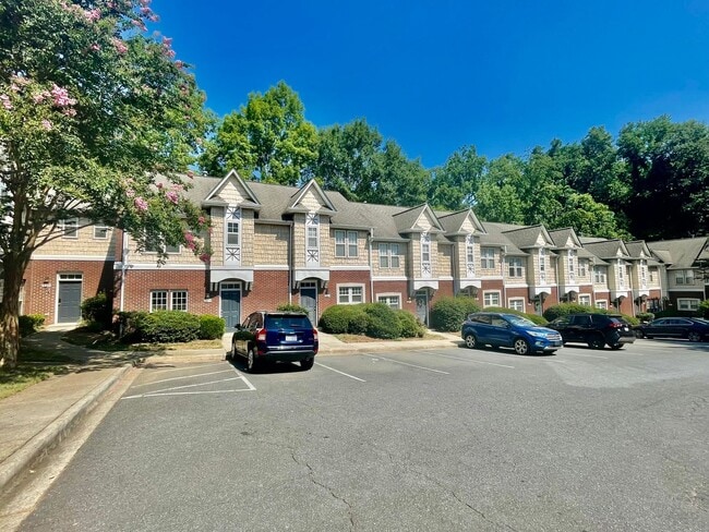 property at 3010 Uxbridge Woods Ct