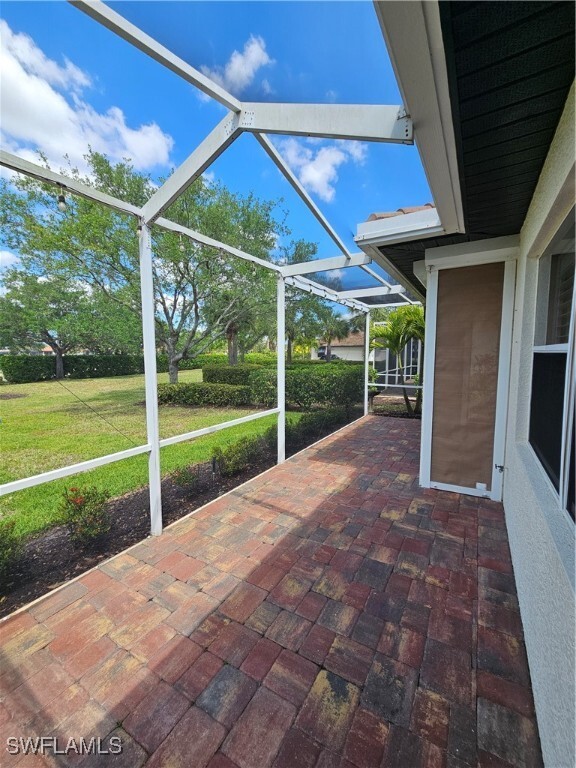 property at 10518 Avila Cir