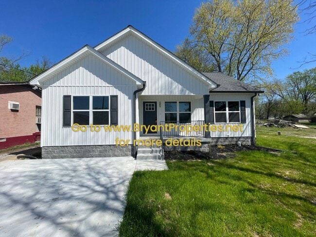 property at 561 W 20th Ave
