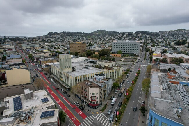 3100-3110 Mission St in San Francisco, CA - Building Photo - Building Photo