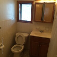 354 Shirley St, Unit 3 in Winthrop, MA - Building Photo - Building Photo