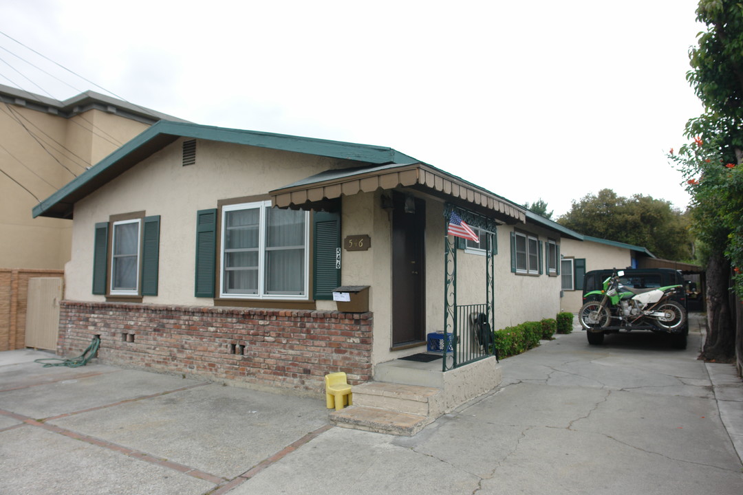 546 Hedding St in San Jose, CA - Building Photo