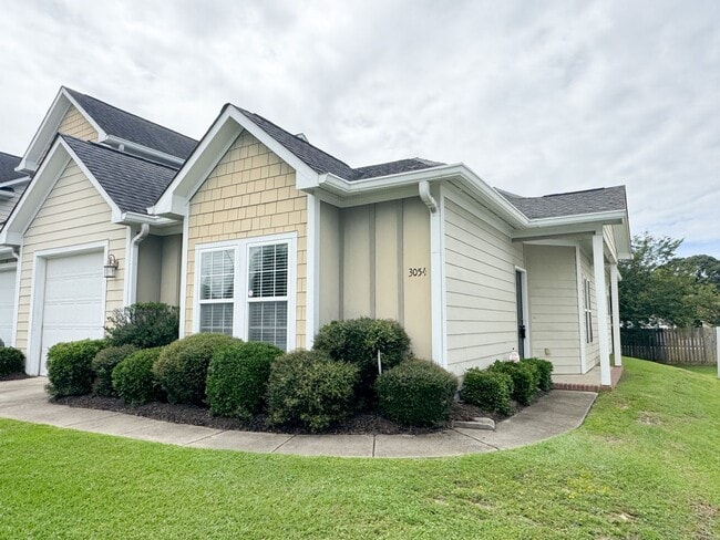 property at 3054 Candlelight Dr